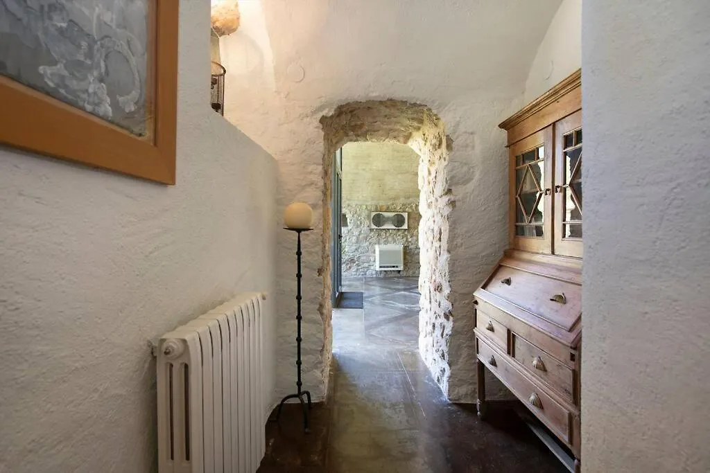 Exclusive & Charming Stone House Villa Pals 0*,