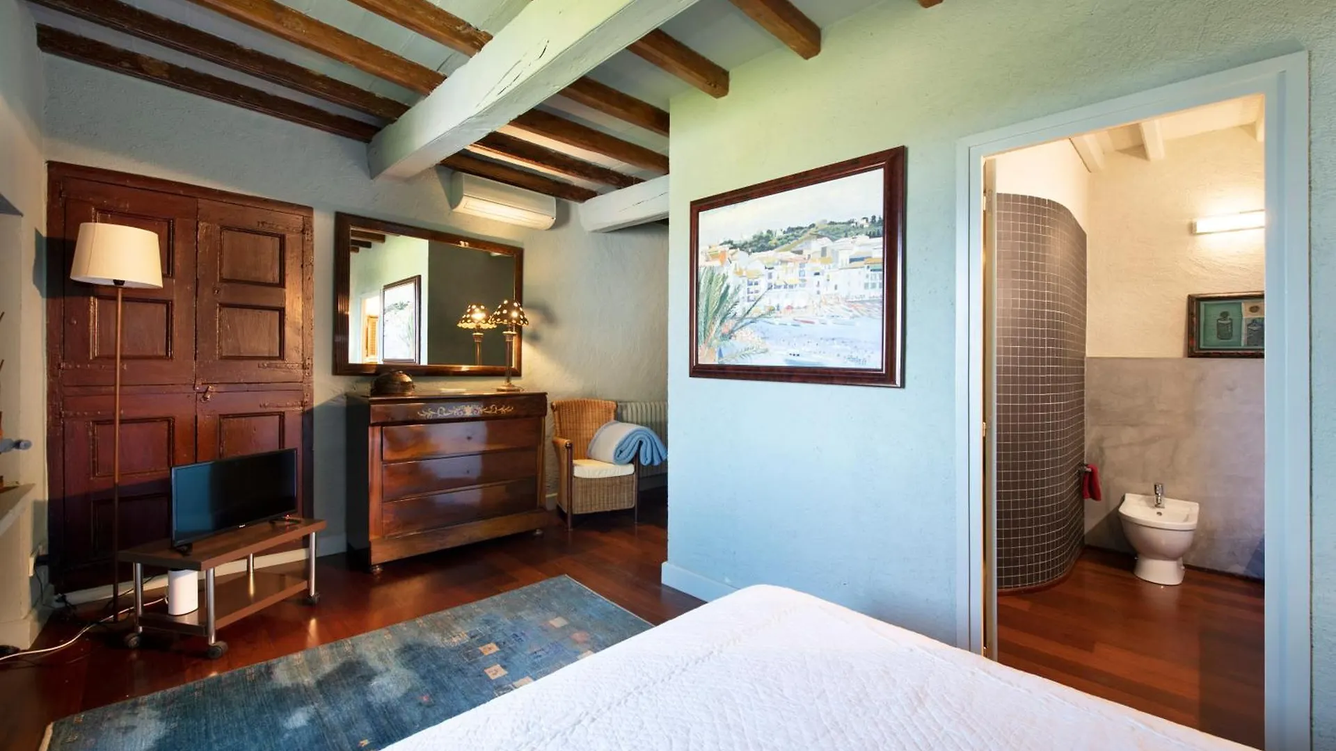 Exclusive & Charming Stone House Villa Pals Spain